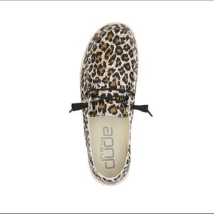 Hey Dude Wendy Cheetah- size 5
